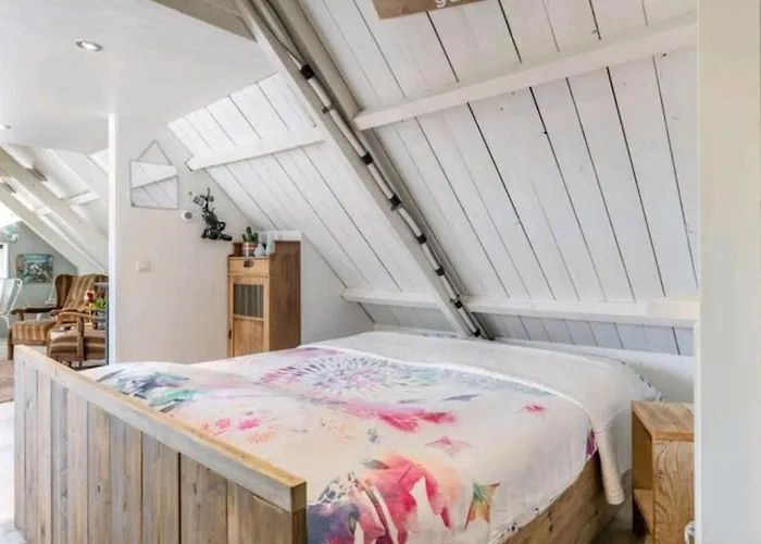 De Oude Smederij Voor 2 Personen In 't Veld Апартаменты *